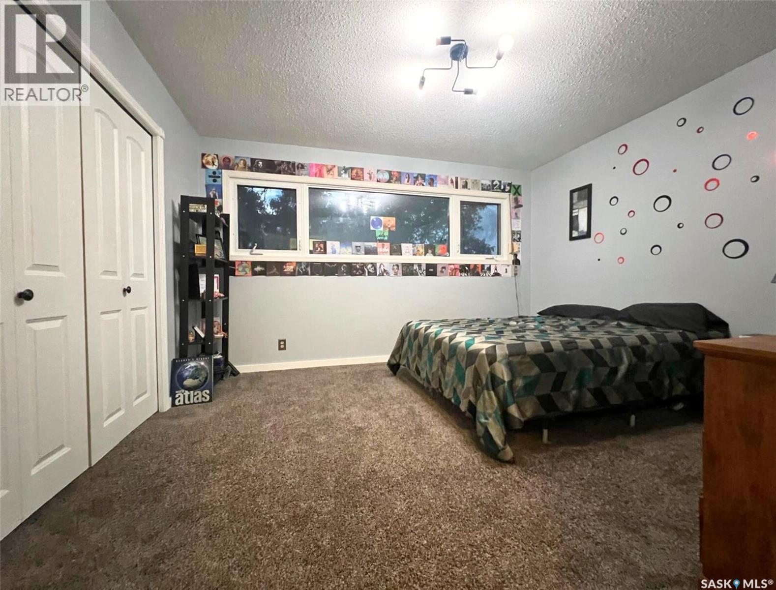 Single Family House for Sale in  th AVENUE NE Swift Current 