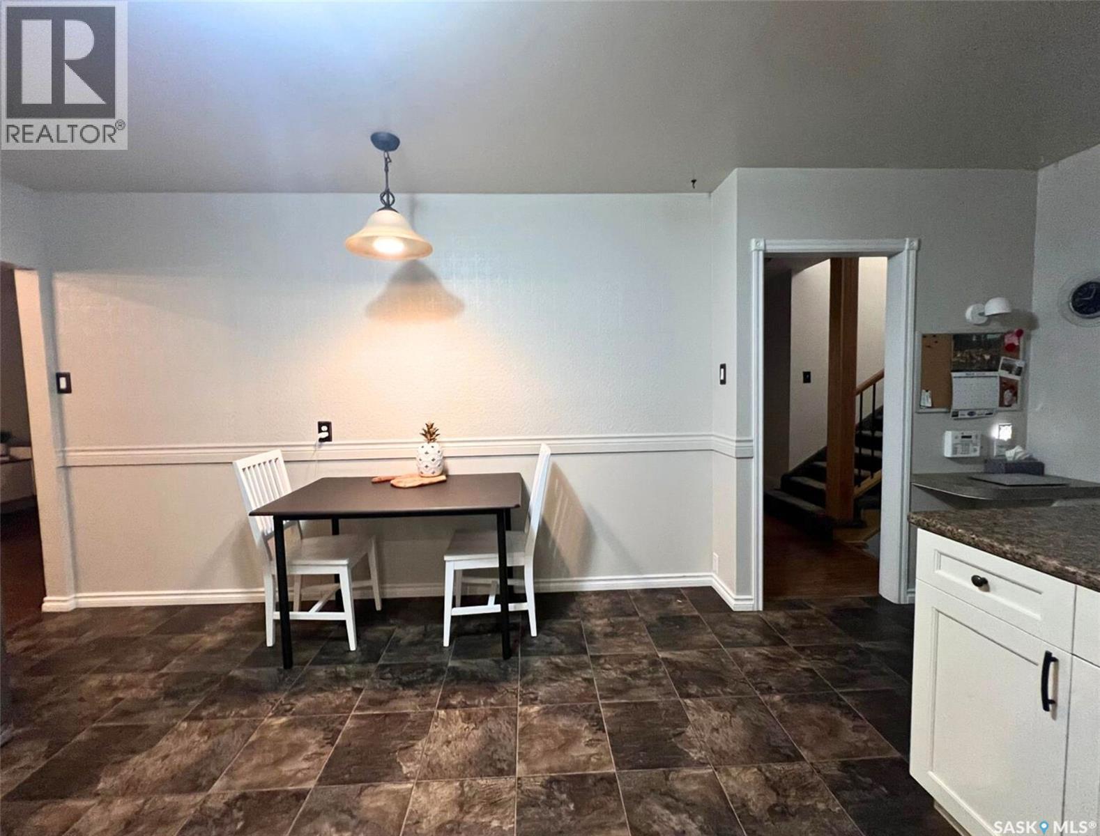 Single Family House for Sale in  th AVENUE NE Swift Current 