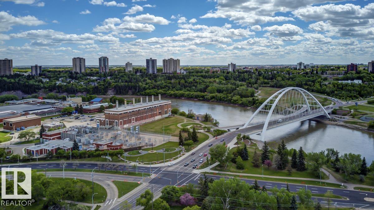 Photo 14 of 205 11933 Jasper Av Nw, Edmonton AB