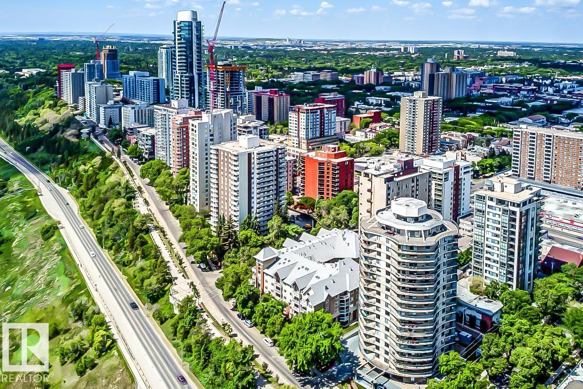 Photo 33 of 205 11933 Jasper Av Nw, Edmonton AB