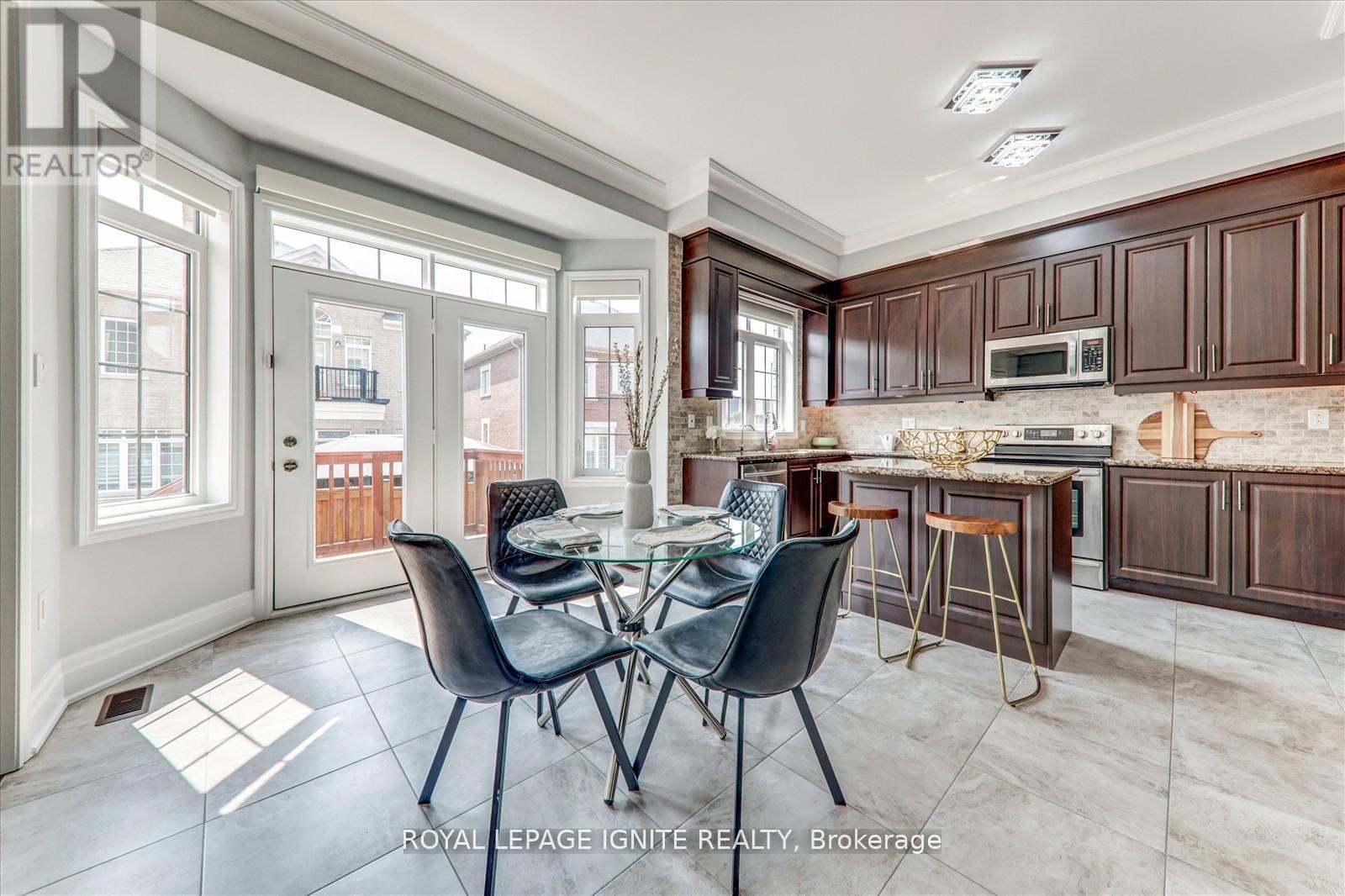 Photo 38 of 12 Warton Court, Markham ON