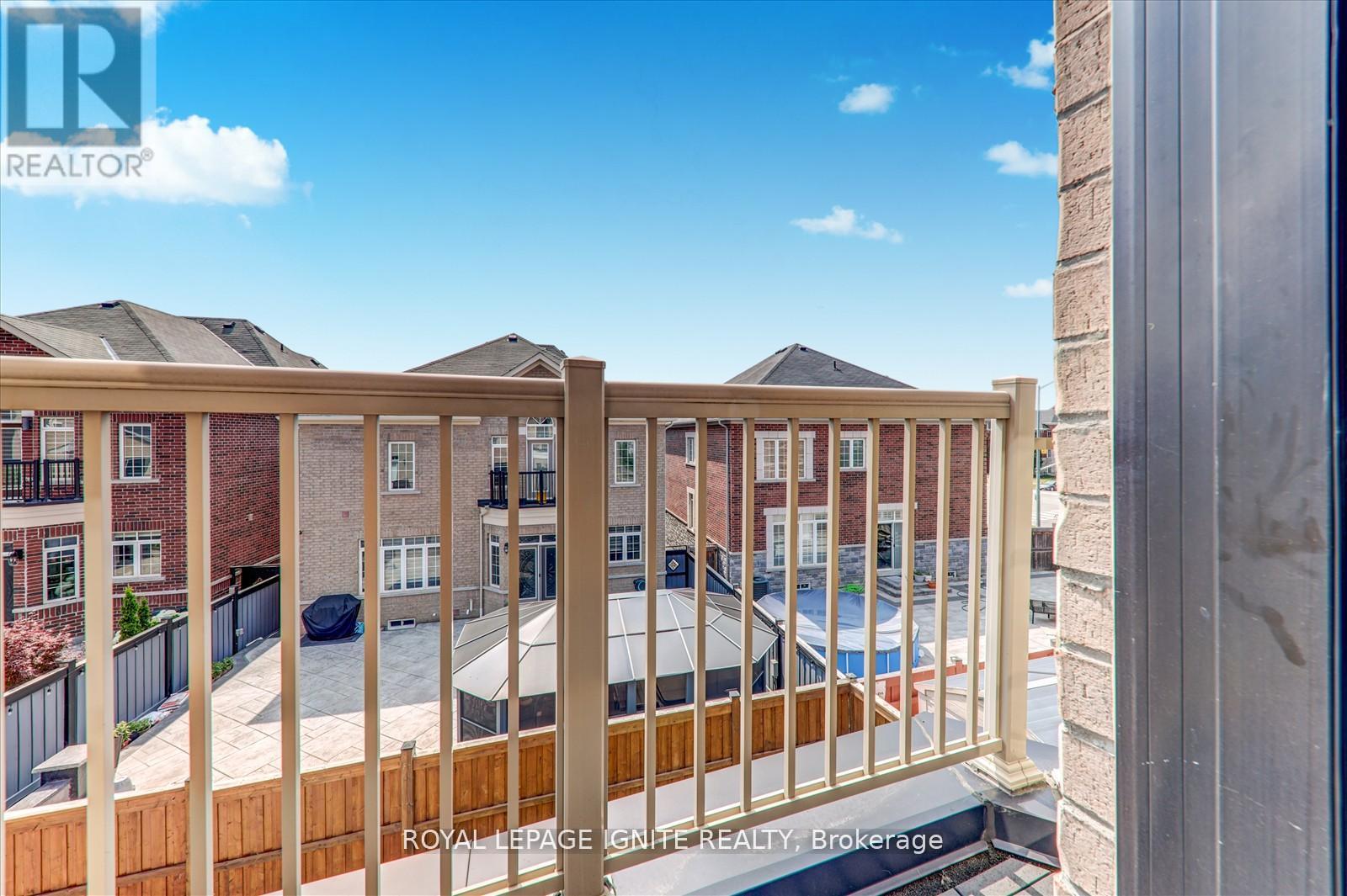 Photo 18 of 12 Warton Court, Markham ON