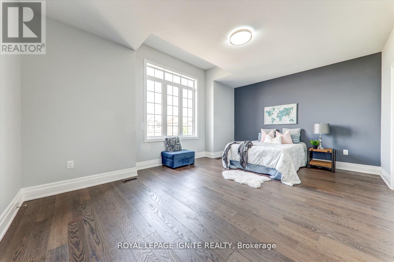 Photo 41 of 12 Warton Court, Markham ON