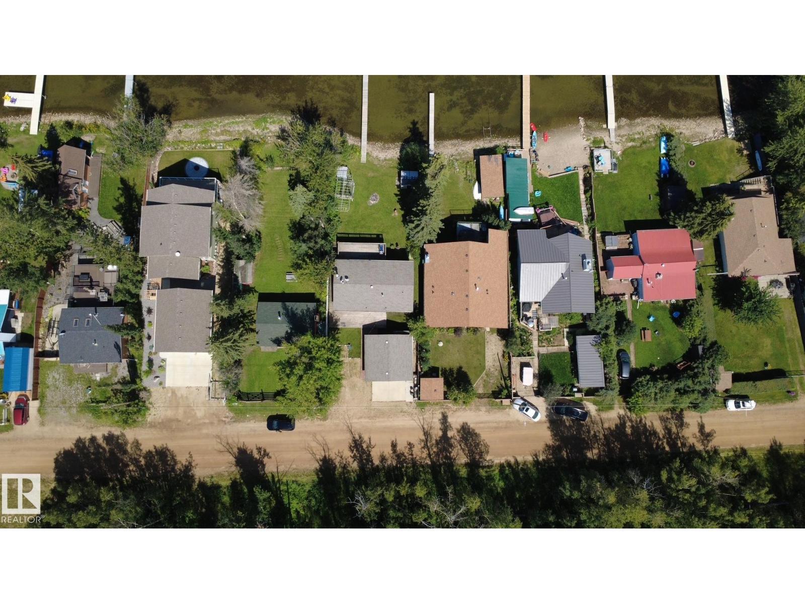 Photo 19 of 8 Lake Av, Rural Wetaskiwin County AB