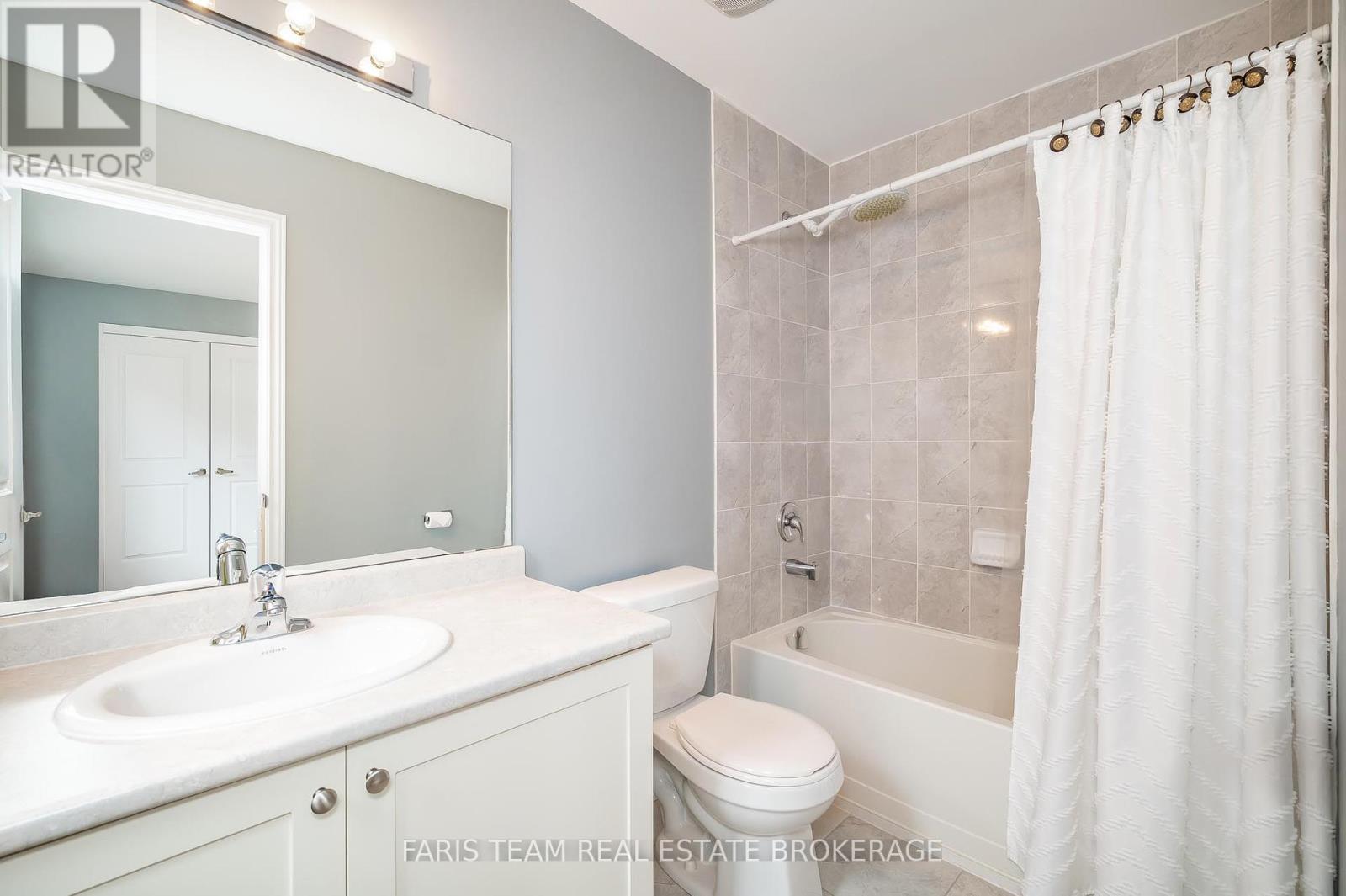 Photo 24 of 1464 Farrow Crescent, Innisfil ON