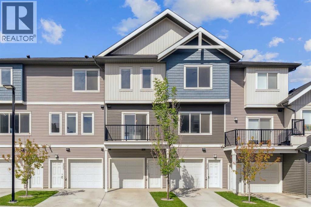 Photo 5 of 203 24 Rivercrest Drive, Cochrane AB