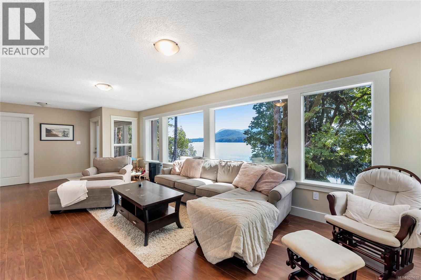 9724 Marble Bay Rd, Lake Cowichan