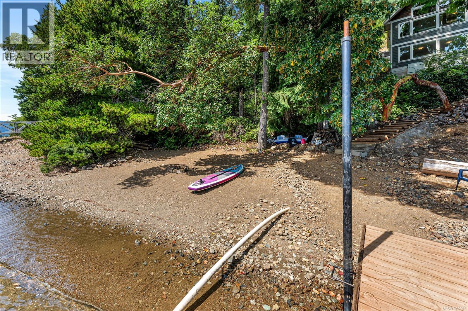 9724 Marble Bay Rd, Lake Cowichan