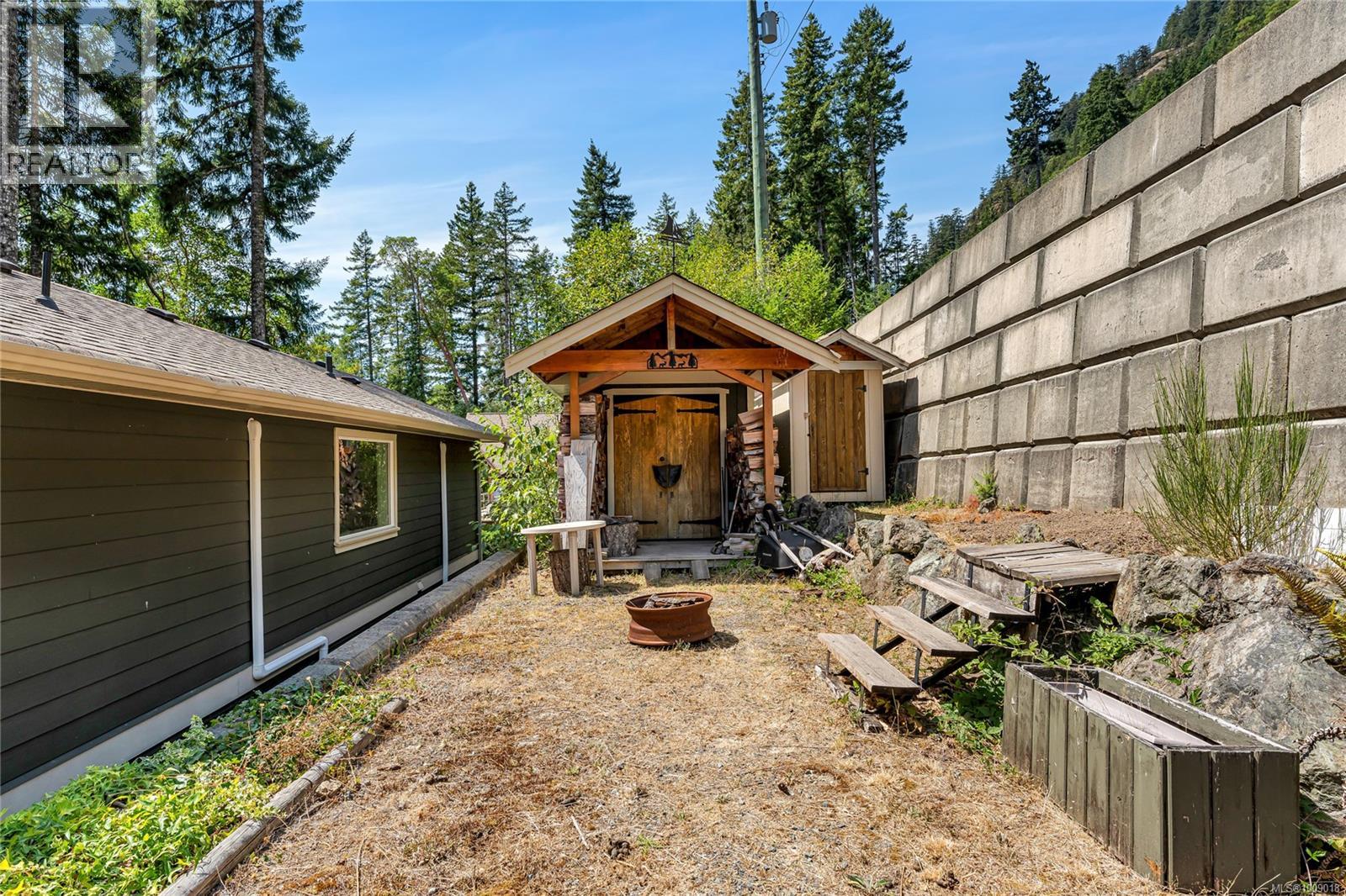 9724 Marble Bay Rd, Lake Cowichan