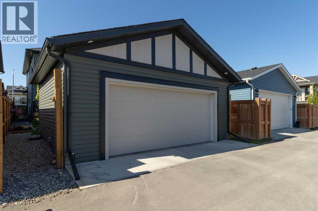 Photo 15 of 112 Fireside Crescent, Cochrane AB