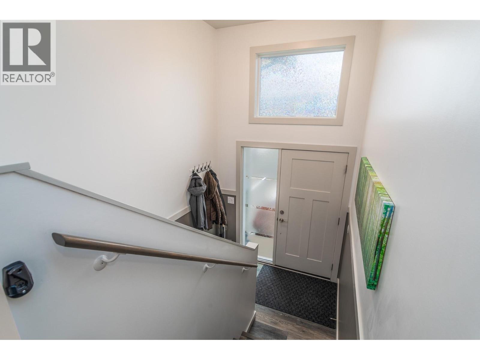  384 Hardie Road, Kelowna