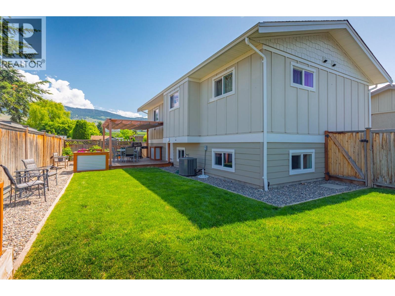  384 Hardie Road, Kelowna