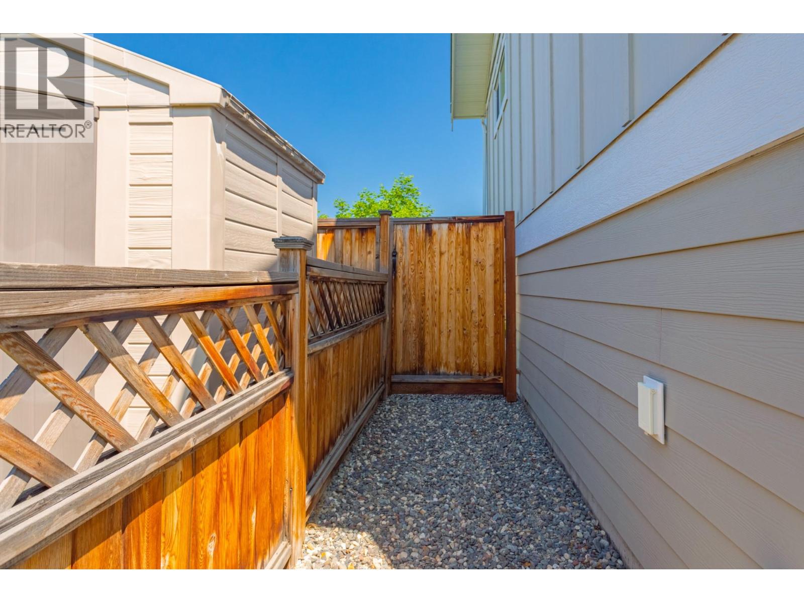  384 Hardie Road, Kelowna