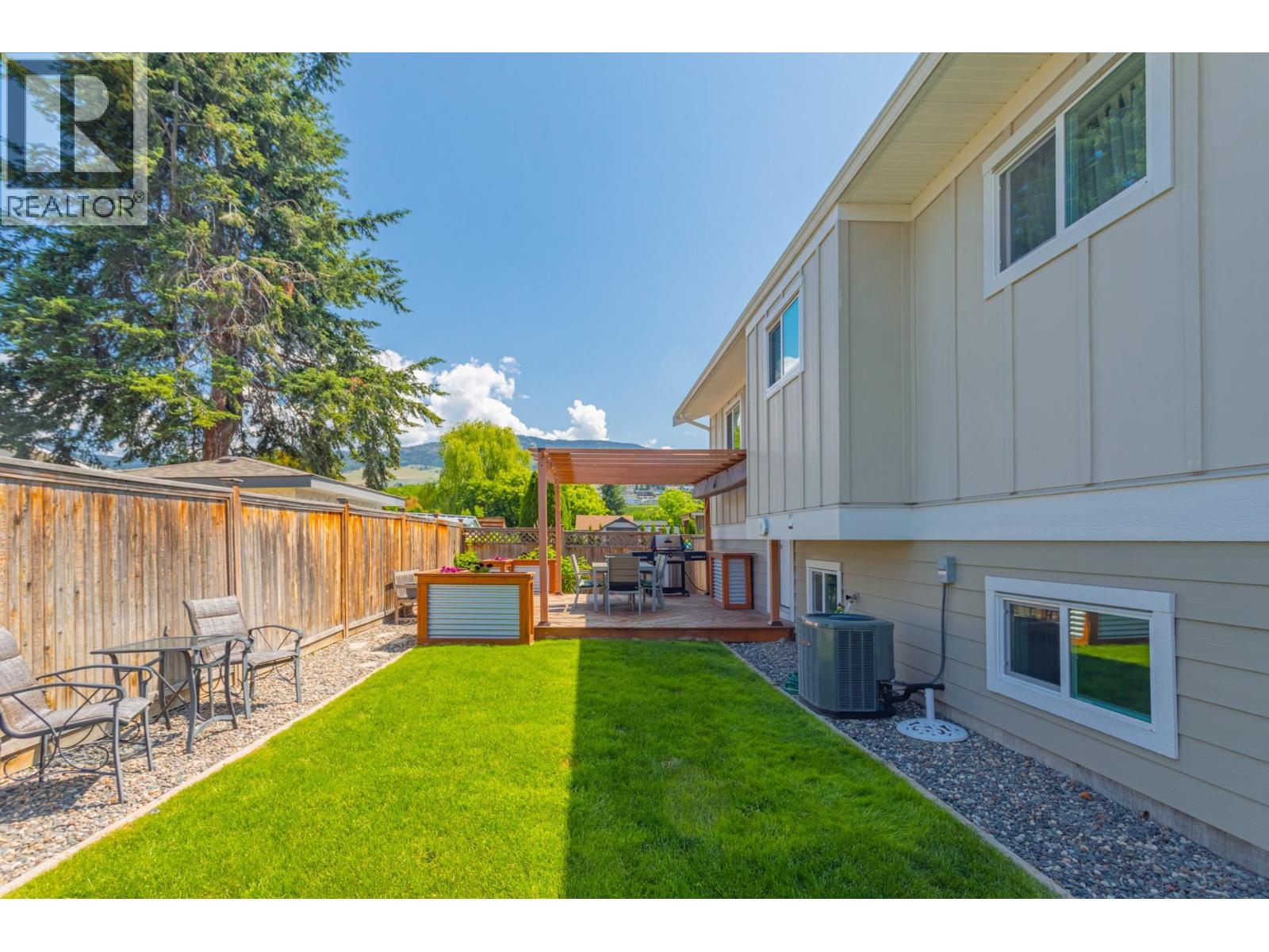  384 Hardie Road, Kelowna