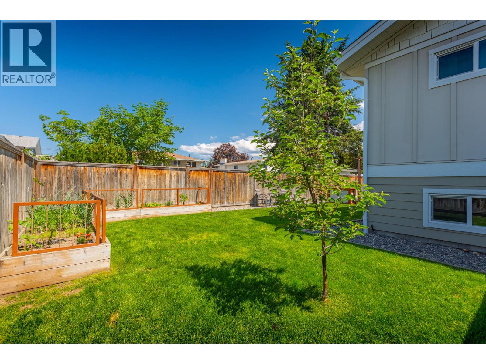  384 Hardie Road, Kelowna