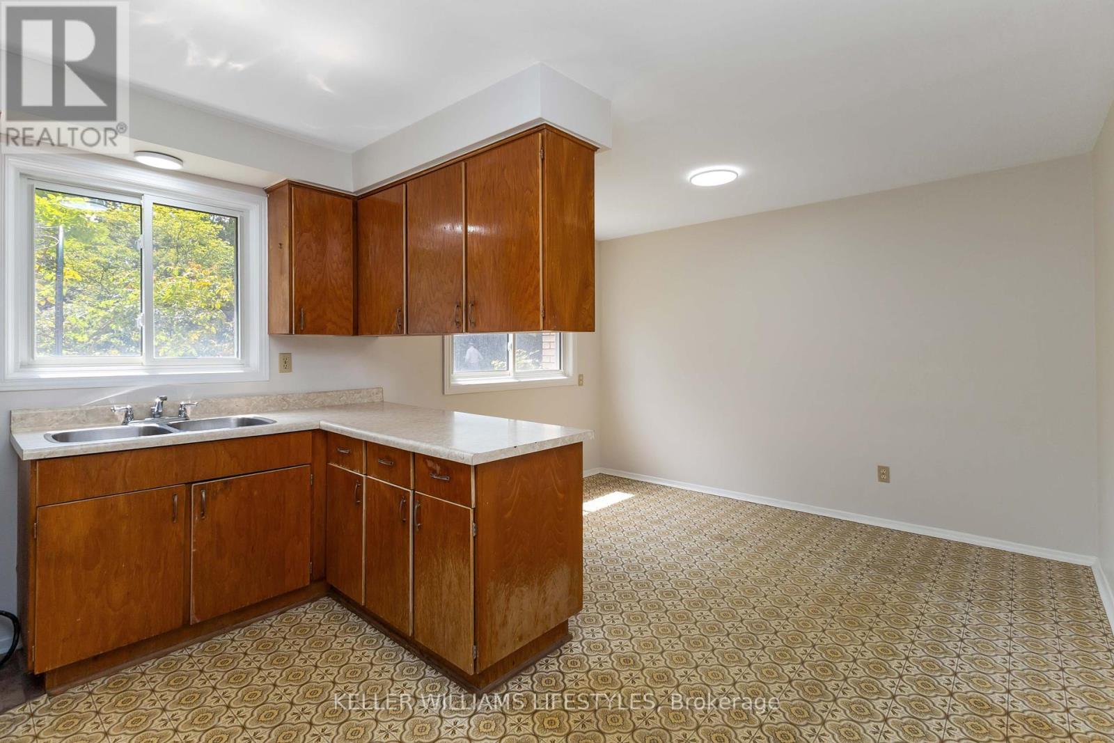 Photo 16 of 107 Cecilia Avenue, London East ON