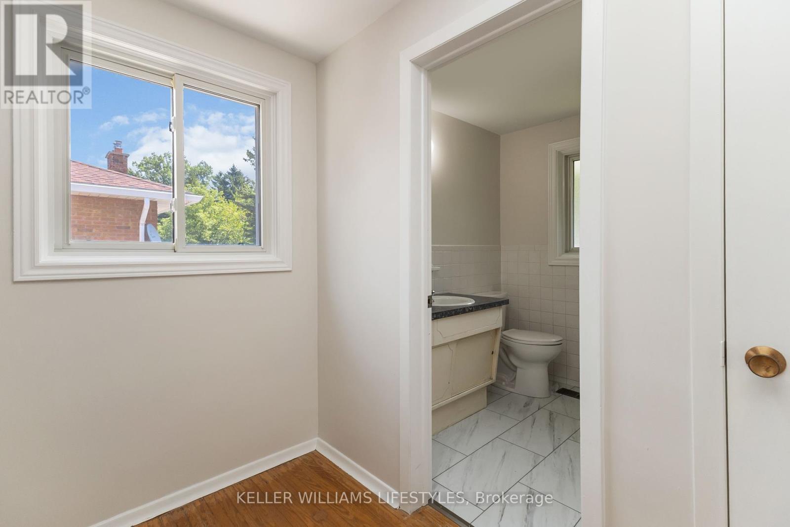 Photo 50 of 107 Cecilia Avenue, London East ON