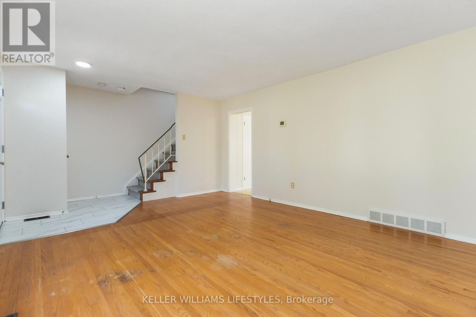 Photo 39 of 107 Cecilia Avenue, London East ON