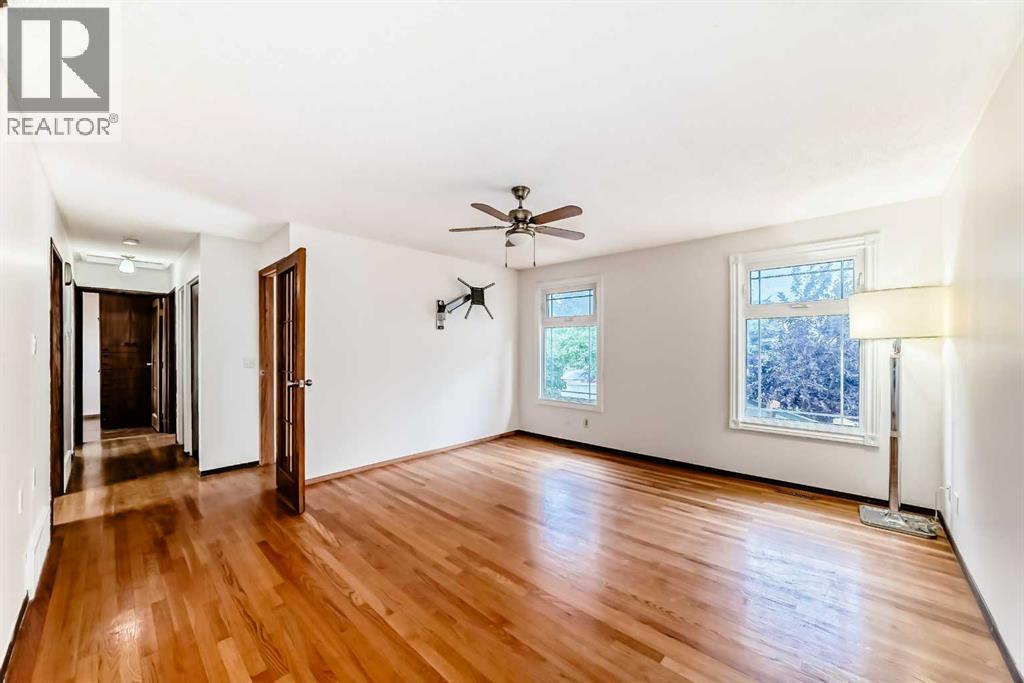 Single Family House Bi-level for Sale in  Whitlock Place NE Whitehorn Calgary 