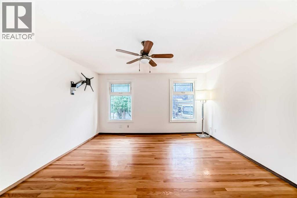 Single Family House Bi-level for Sale in  Whitlock Place NE Whitehorn Calgary 