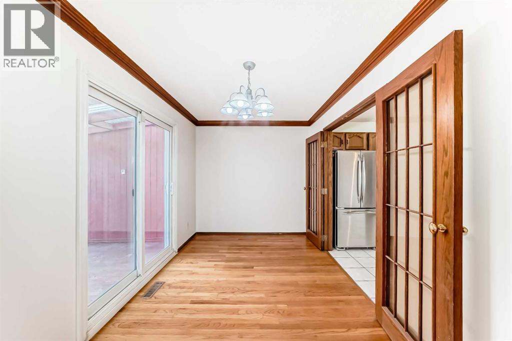 Single Family House Bi-level for Sale in  Whitlock Place NE Whitehorn Calgary 