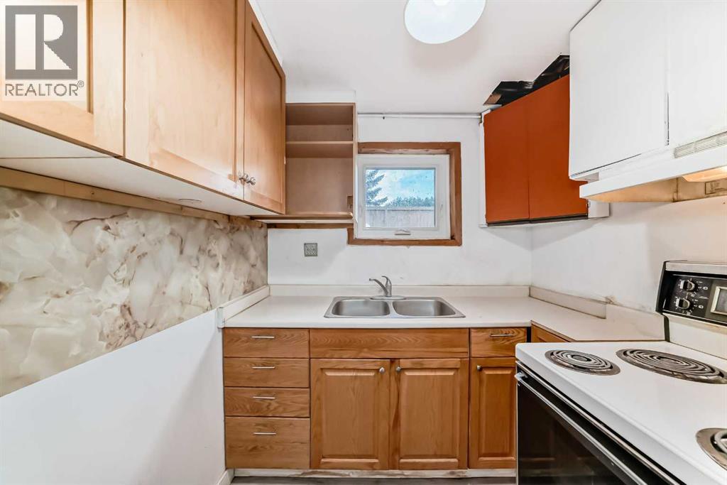 Single Family House Bi-level for Sale in  Whitlock Place NE Whitehorn Calgary 
