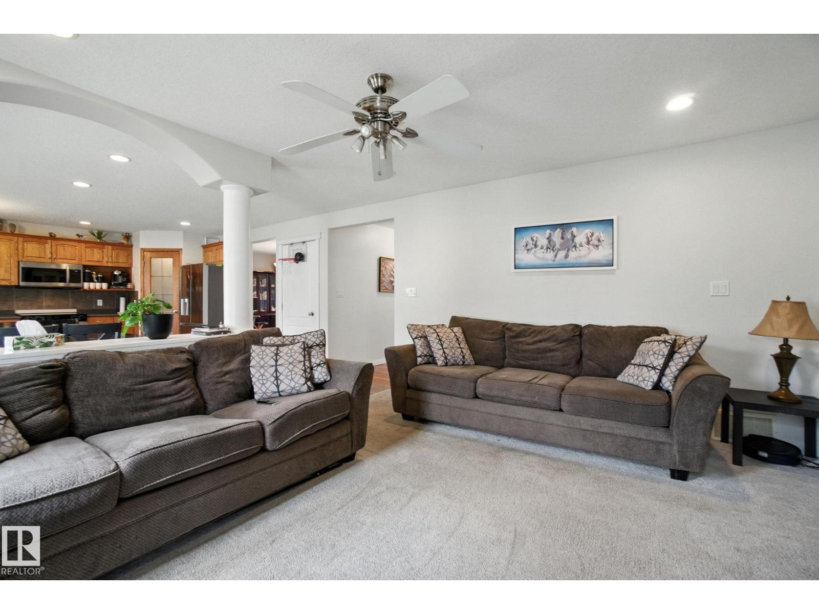 Photo 21 of 3451 29 St Nw Nw, Edmonton AB