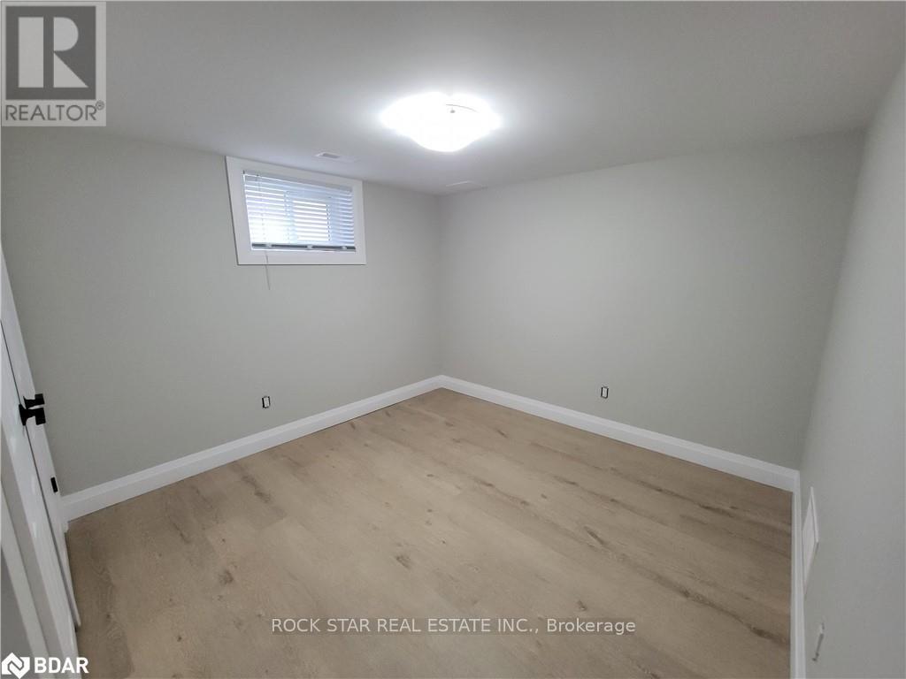 Photo 1 of Lower 889 Fennell Avenue E, Hamilton ON