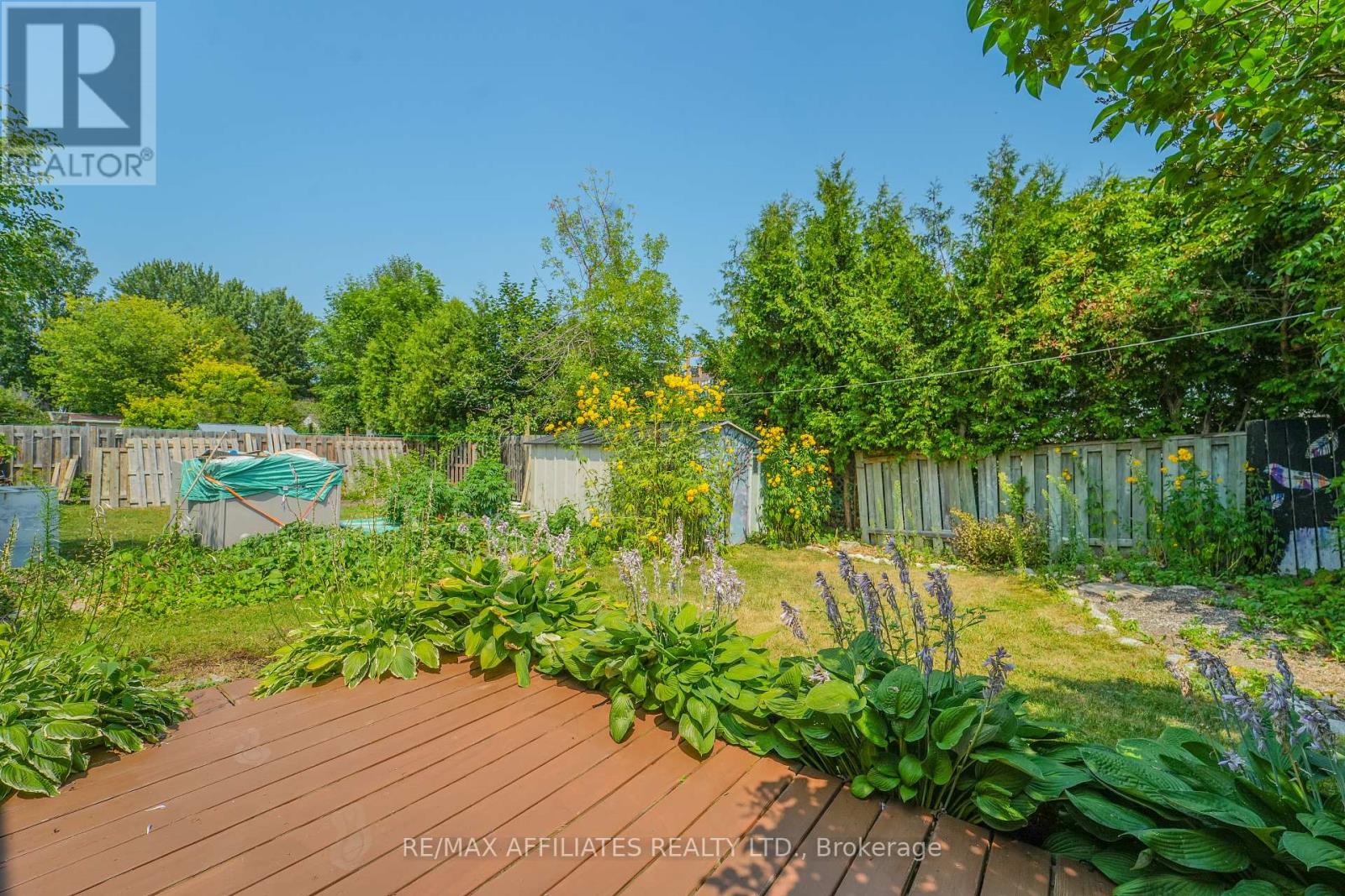 Photo 29 of 208 Old Colony Road E, Ottawa ON