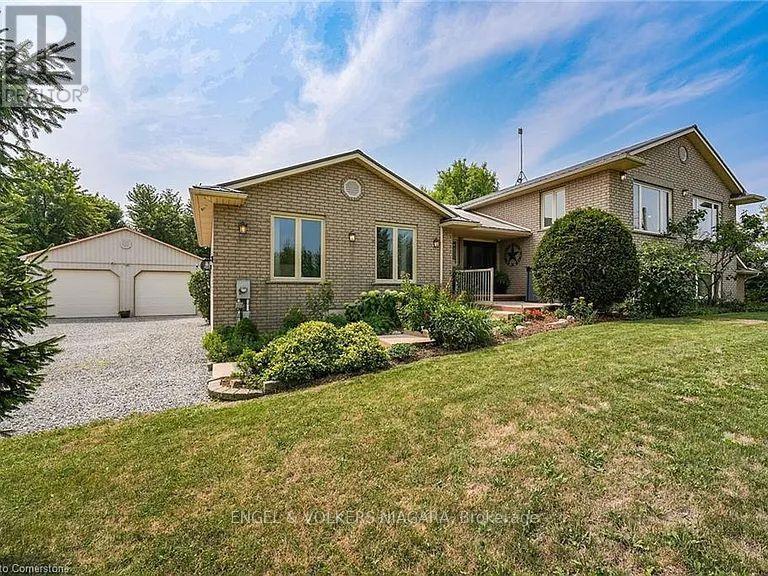 Photo 17 of 335 Moores Road, Haldimand ON
