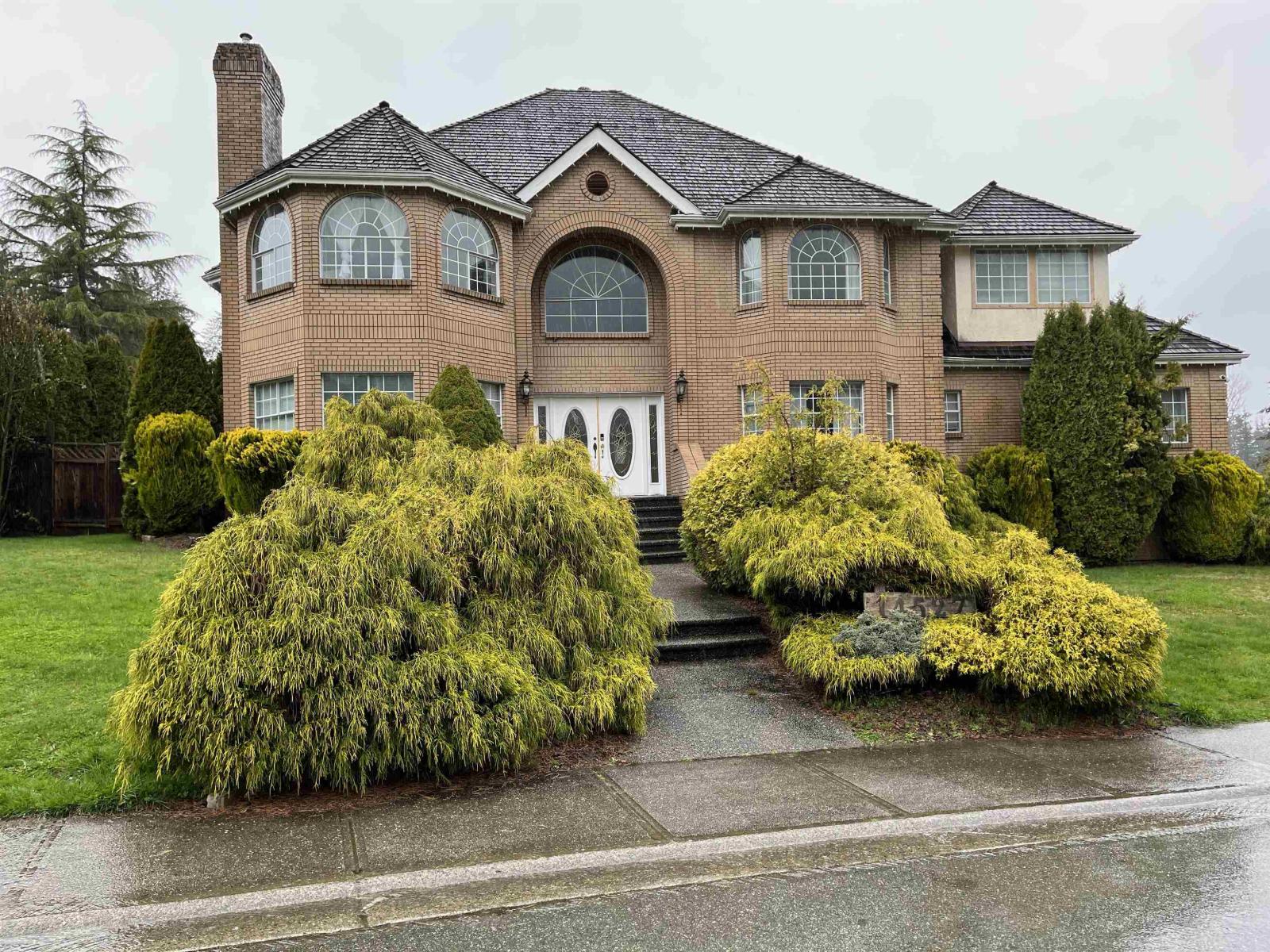 Photo 1 of 14527 30 Avenue, Surrey BC
