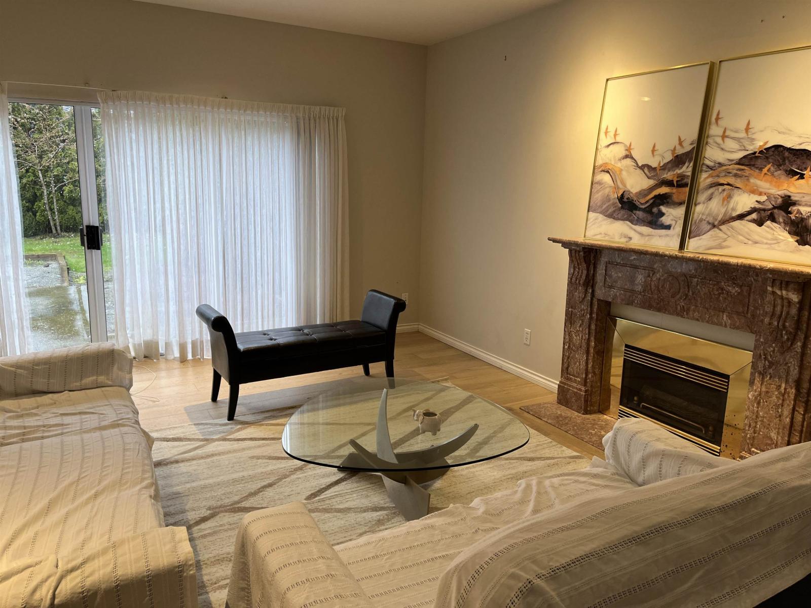Photo 8 of 14527 30 Avenue, Surrey BC