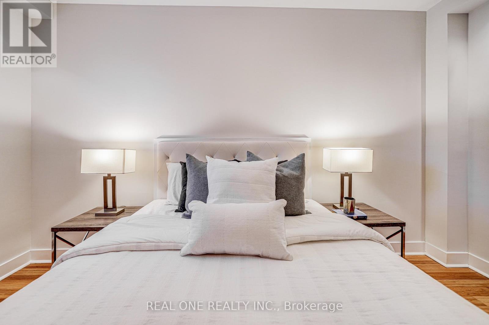 Photo 26 of 167 Randolph Road, Toronto ON