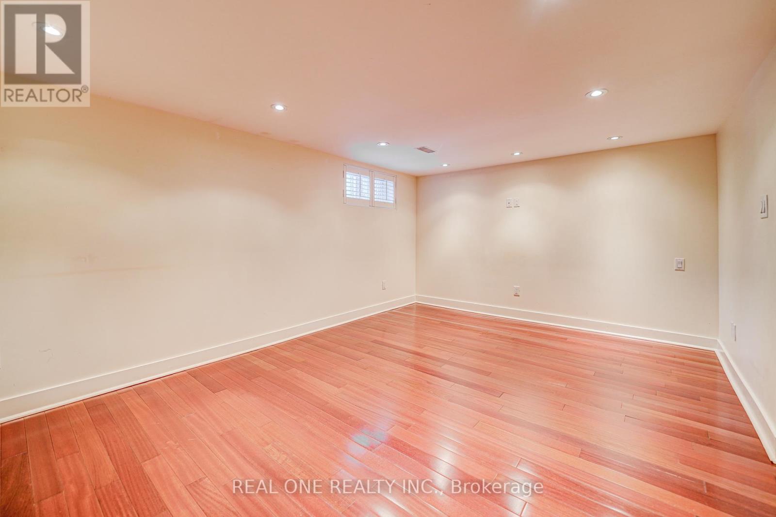 Photo 20 of 167 Randolph Road, Toronto ON