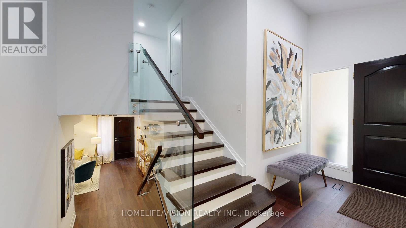 Photo 14 of 12 Flaremore Crescent, Toronto ON