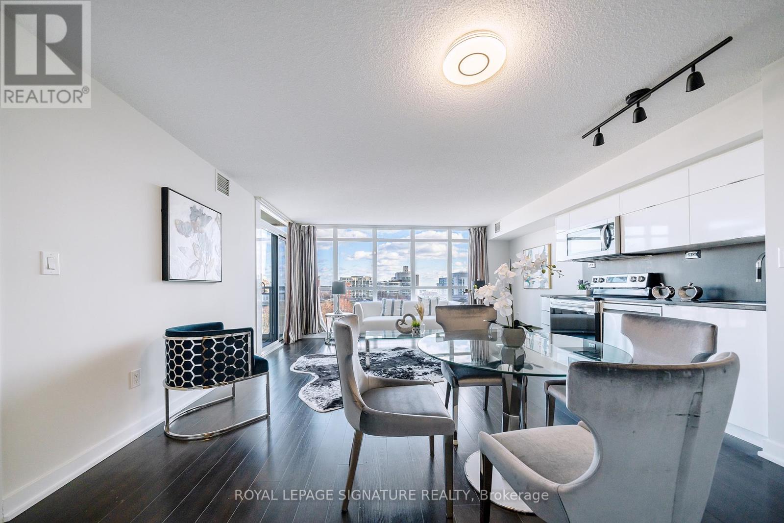 Photo 15 of 655 151 Dan Leckie Way, Toronto ON