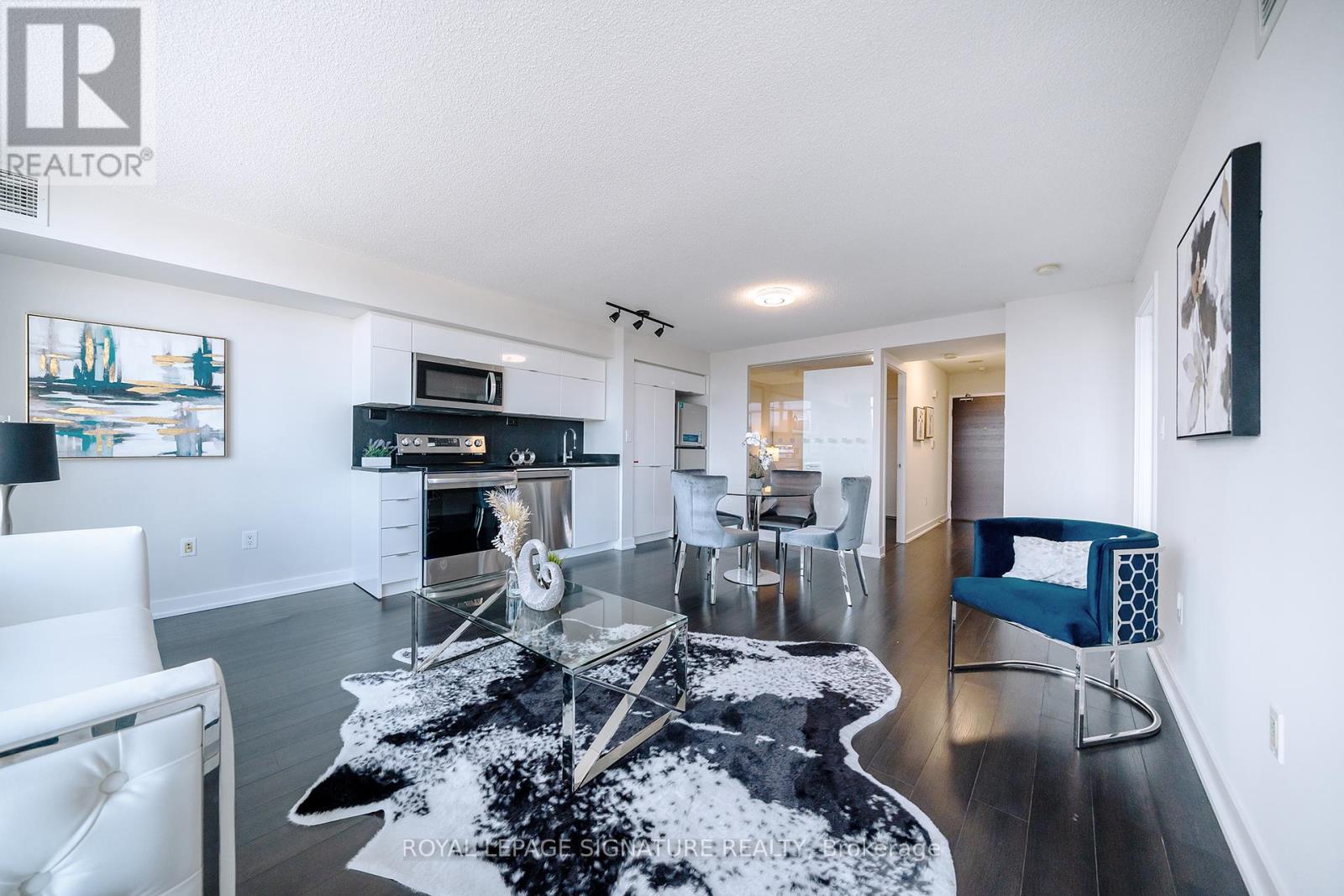 Photo 18 of 655 151 Dan Leckie Way, Toronto ON