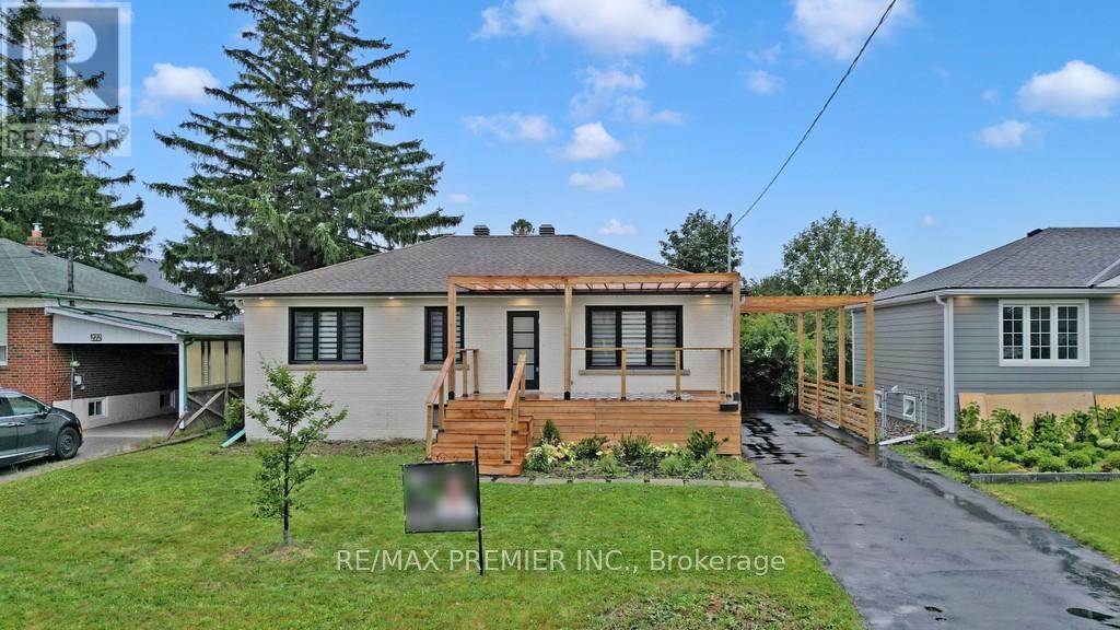 Photo 10 of 270 Brighton Avenue, Toronto ON