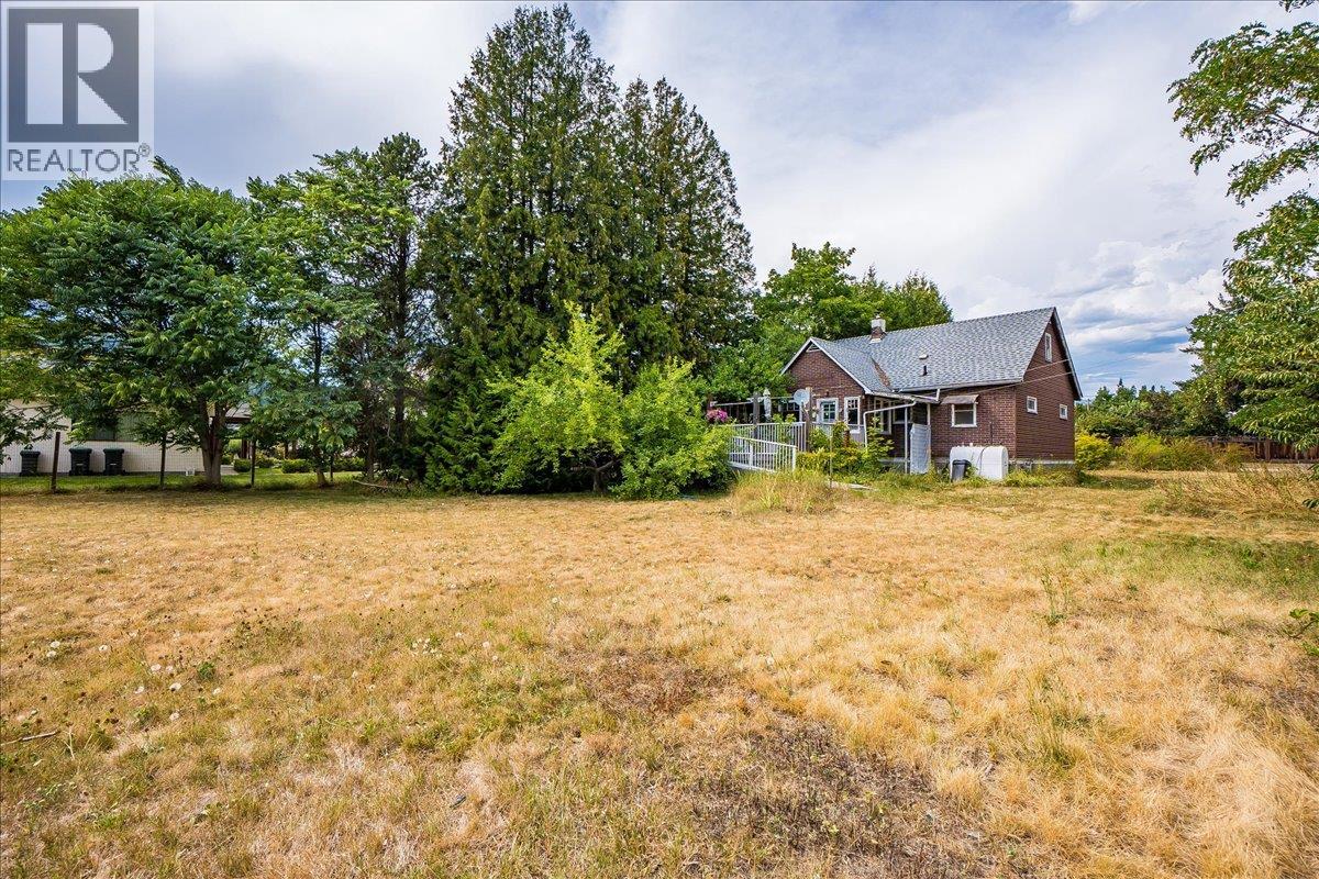 602 5th Street, Castlegar