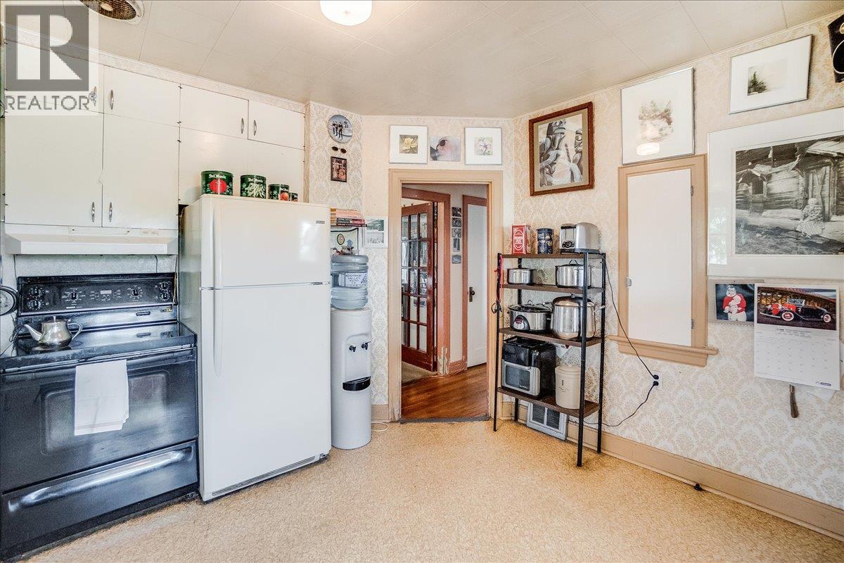 602 5th Street, Castlegar