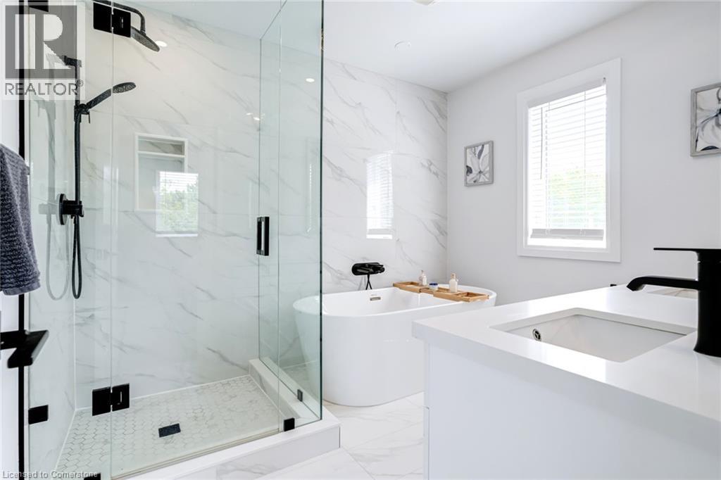 Photo 29 of 5199 Broughton Crescent, Burlington ON