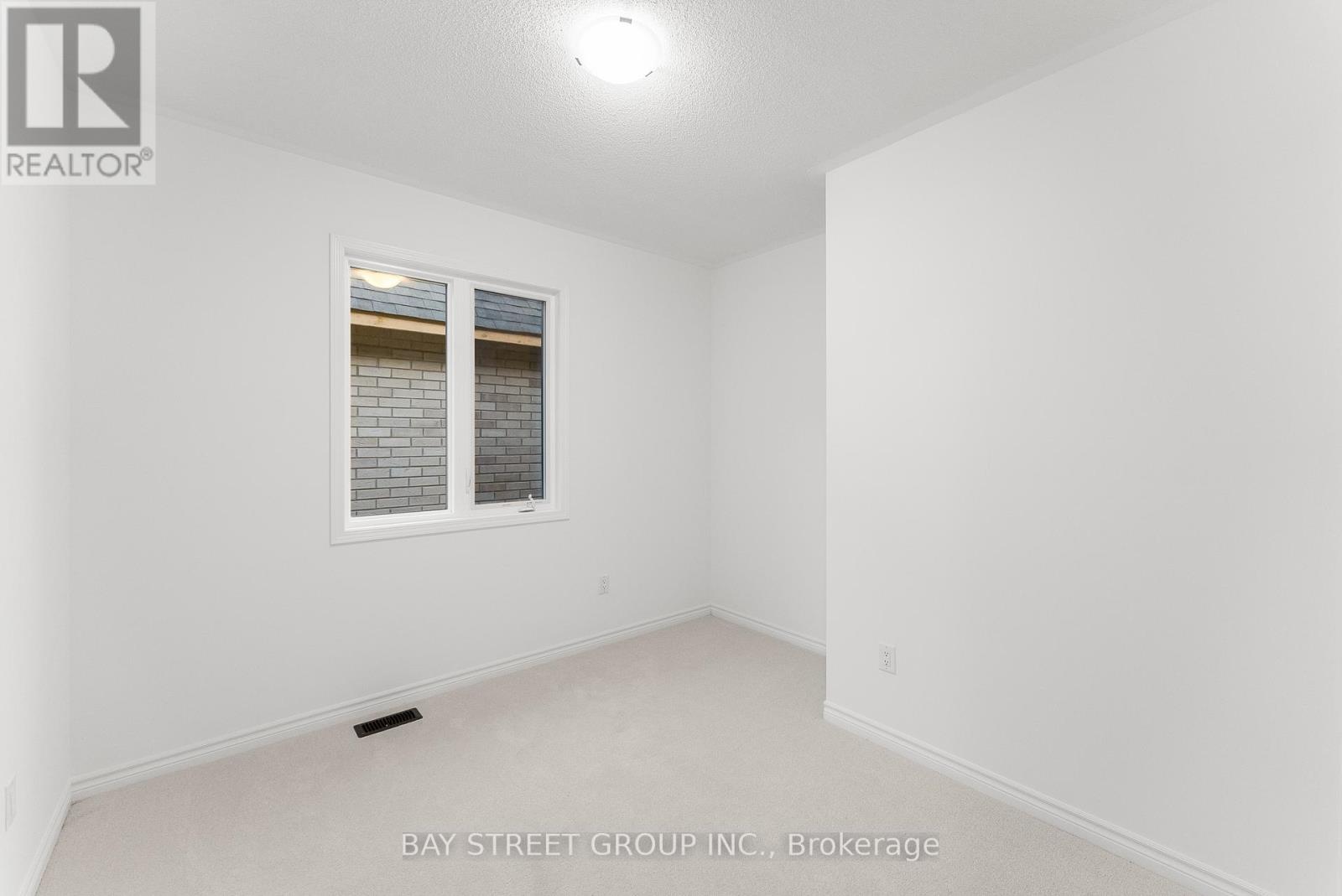 Photo 21 of 3316 Marchington Square, Pickering ON