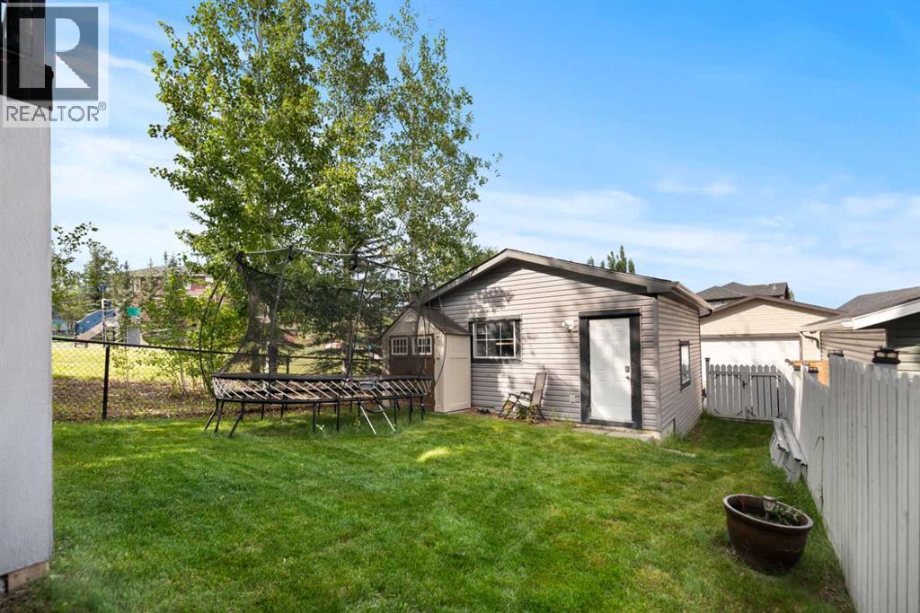Single Family House for Sale in  Evansdale Way NW Evanston Calgary 