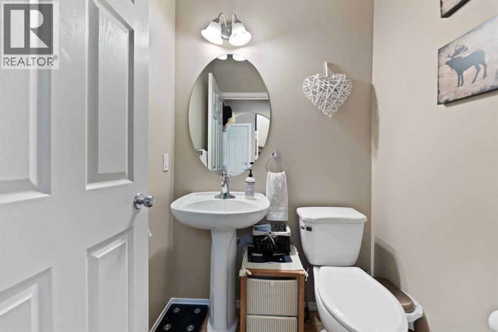 Single Family House for Sale in  Evansdale Way NW Evanston Calgary 