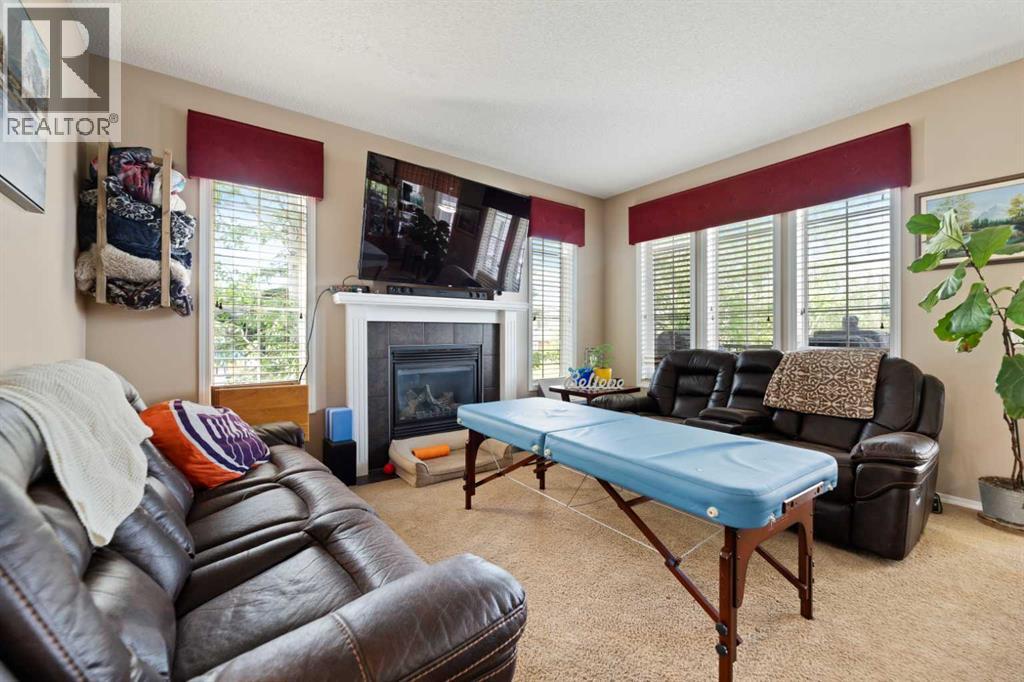 Single Family House for Sale in  Evansdale Way NW Evanston Calgary 
