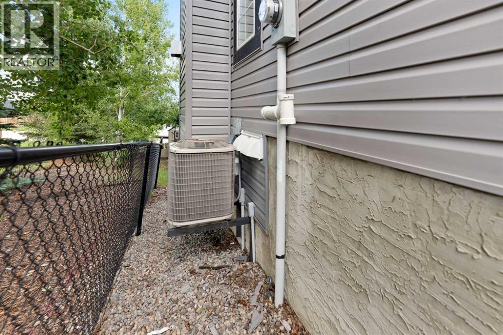 Single Family House for Sale in  Evansdale Way NW Evanston Calgary 