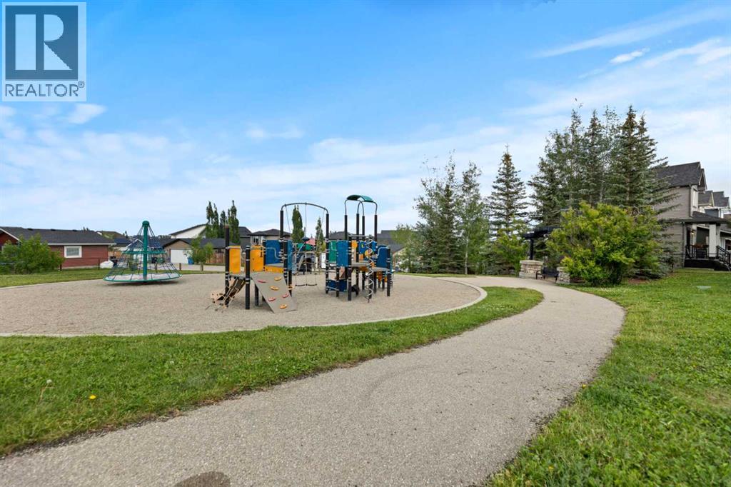 Single Family House for Sale in  Evansdale Way NW Evanston Calgary 
