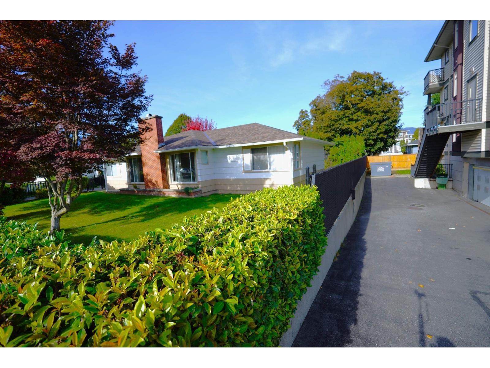 Photo 17 of 45521 Spadina Avenue Chilliwack Proper West, Chilliwack BC