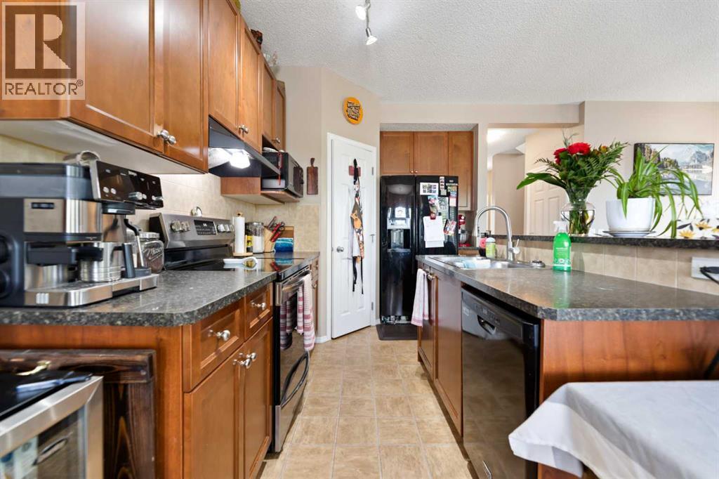 Single Family House for Sale in  Evansdale Way NW Evanston Calgary 