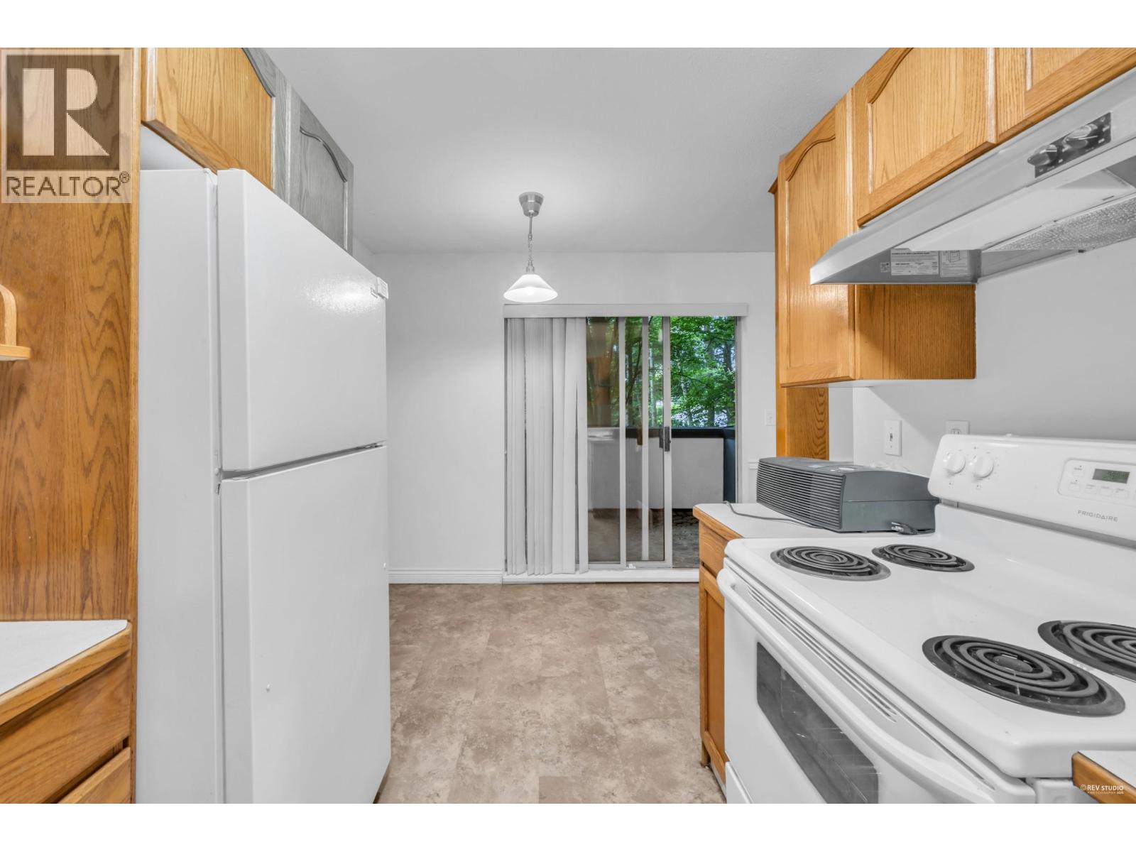 Photo 18 of 105 12025 207 A Street, Maple Ridge BC